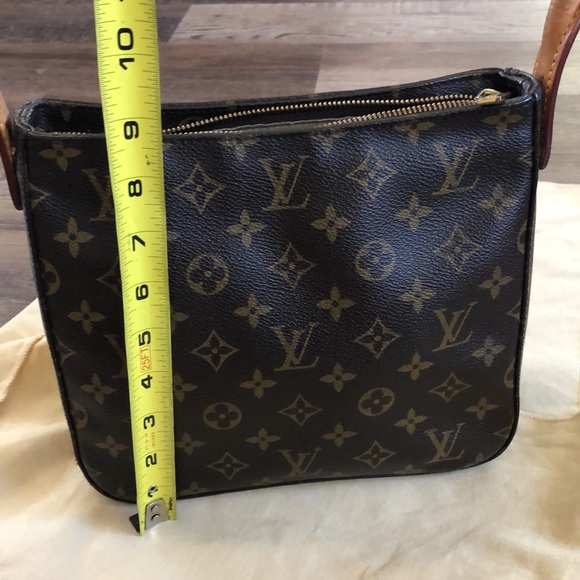 Louis Vuitton monogram looping handbag - Picture 9 of 16